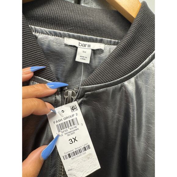 Bar III Plus 3X Silver Foil Faux Leather Bomber Jacket Metallic Moto Biker Disco - Picture 9 of 13